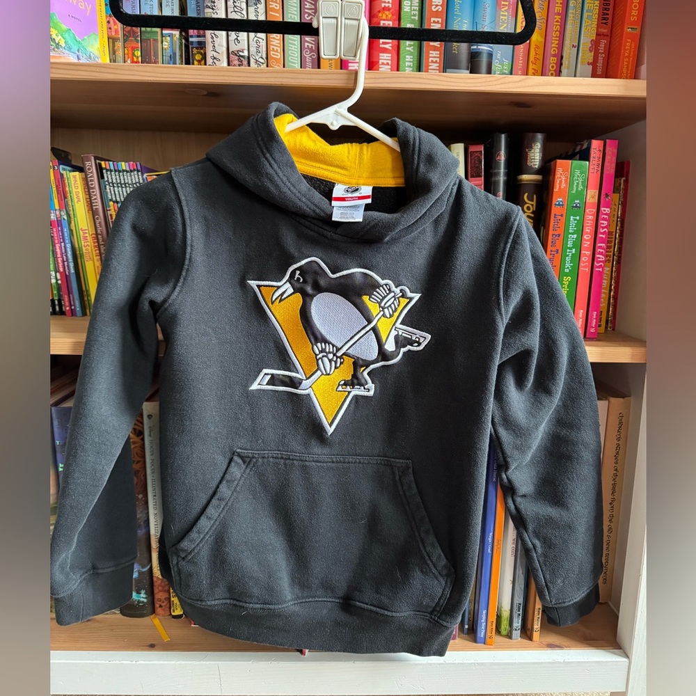 Pittsburgh Penguins youth hoodie